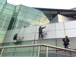 外墻清洗要注意什么準(zhǔn)備有什么要求?