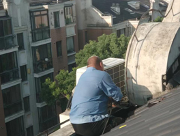 屋面天溝滲水如何防水維修呢？